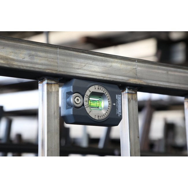 Toughbuilt zseb szögmérő 360° - TB-H2-L-4R - Vízmérték digitális és alumínium Toughbuilt zseb szögmérő 360° - TB-H2-L-4R - Vízmérték digitális és alumínium