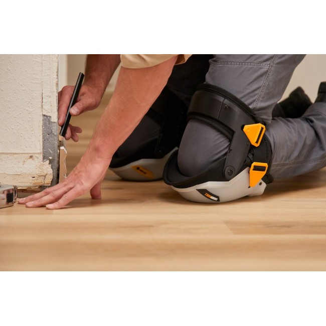 Toughbuilt GelFit térdvédő combtámasszal - gumiborítással - TB-KP-G3R - Térdvédők